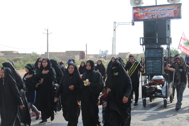 حضور پر شور زنان در پیاده روی اربعین / گزارش تصویری 
