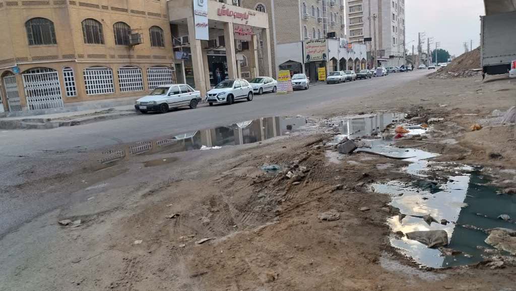 شهرداری اهواز در نظافت میدان چهارشیر هم ناتوان است